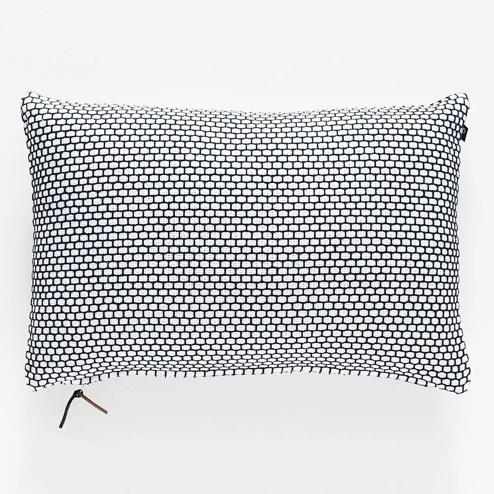 Cushions | Cleo Cushion 40X60 White & Indigo Cushions Cushions