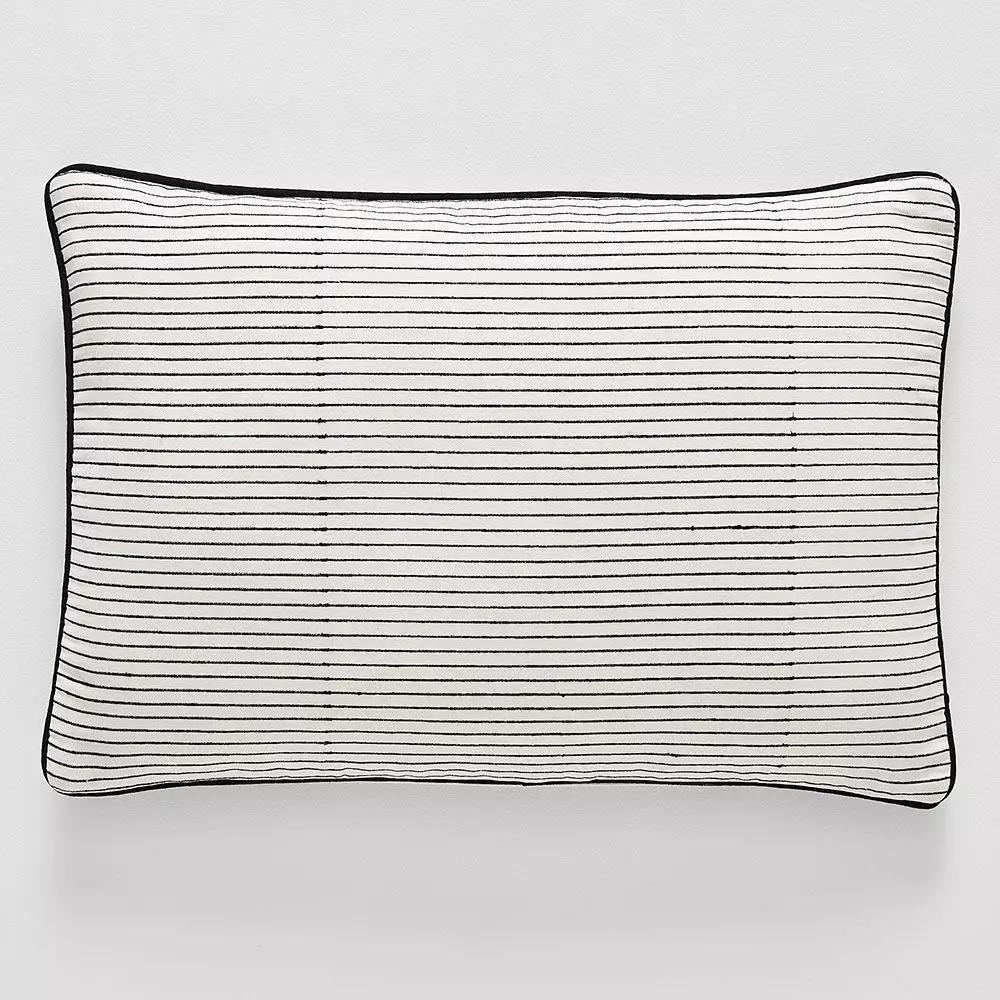 Cushions | Peru Cushion 40X60 White & Black Cushions Cushions